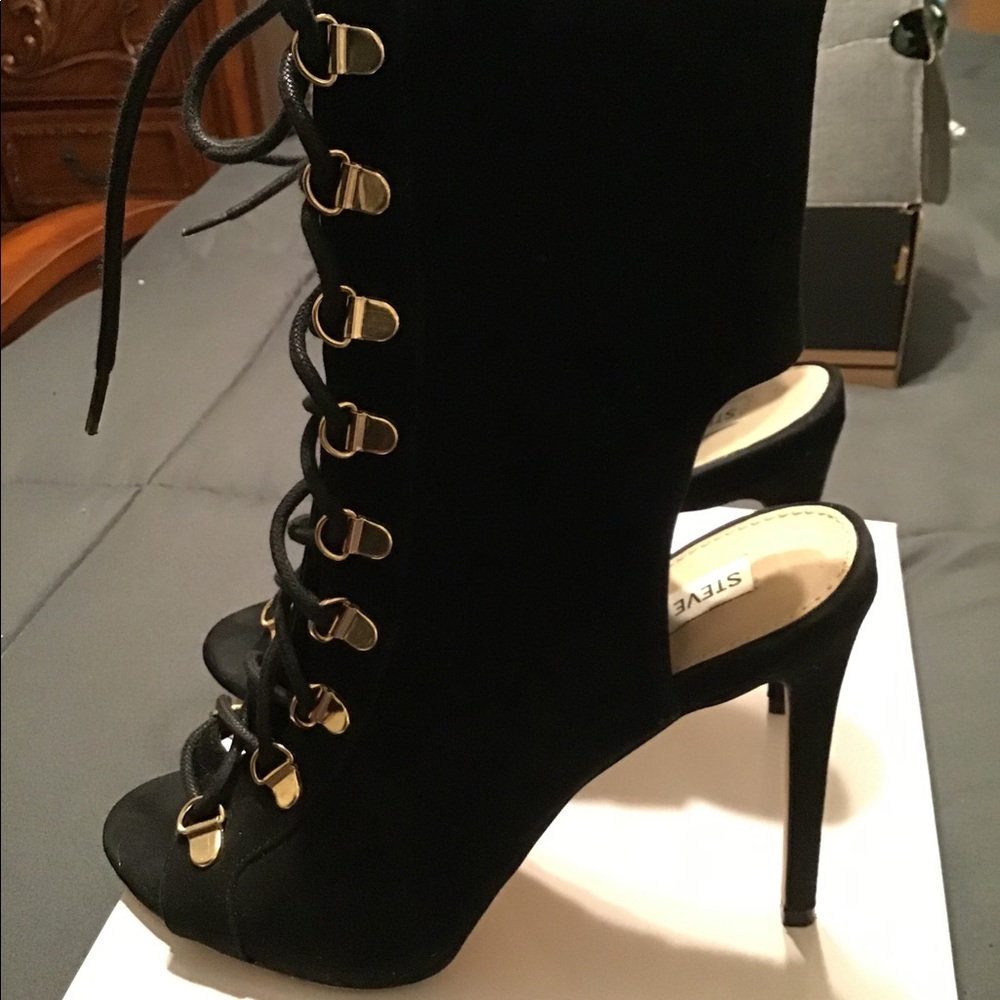 Beautiful boots 8.5